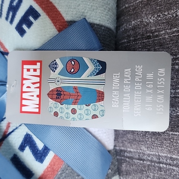 Spiderman Beach Towel - Picture 3 of 4